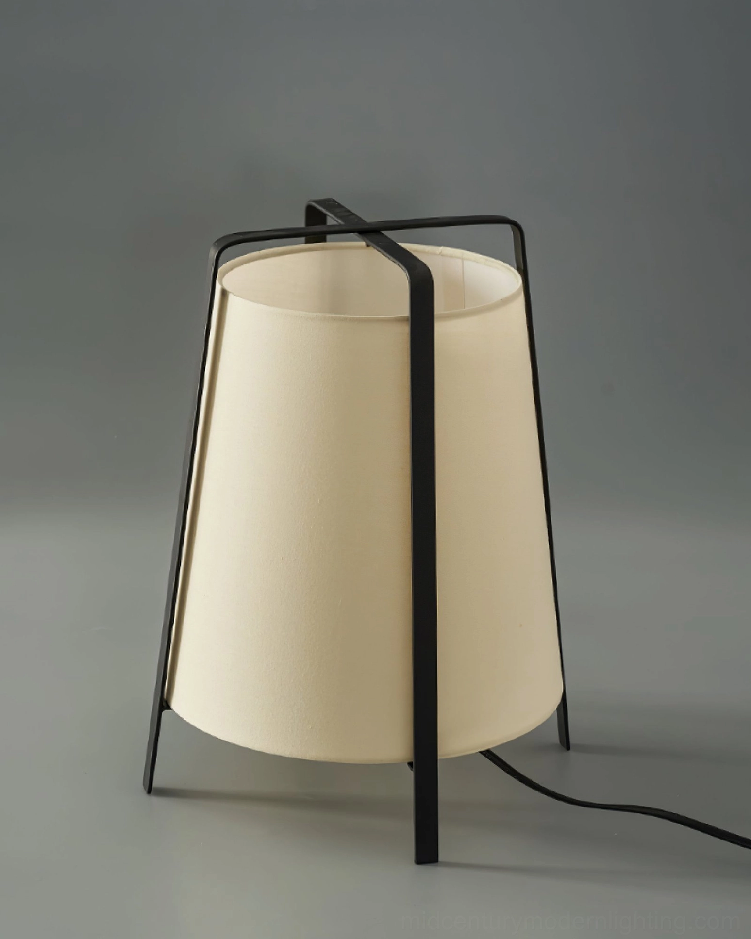 Akane table lamp with dimmer-compatible LED bulb in flexible modern living space