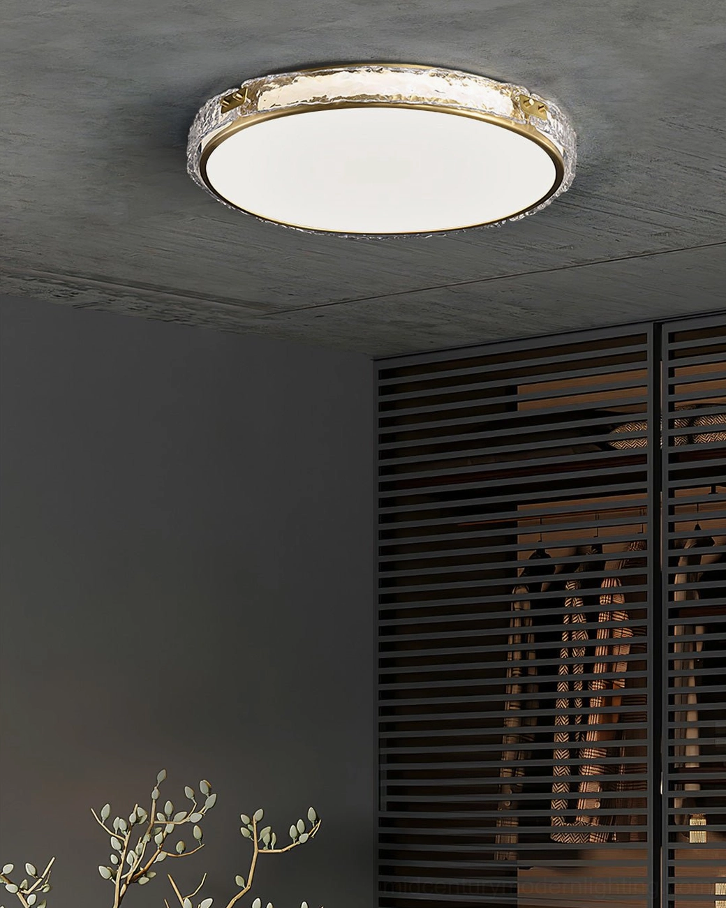 Arlus brass ceiling lamp showcasing clean geometric design and premium material craftsmanship