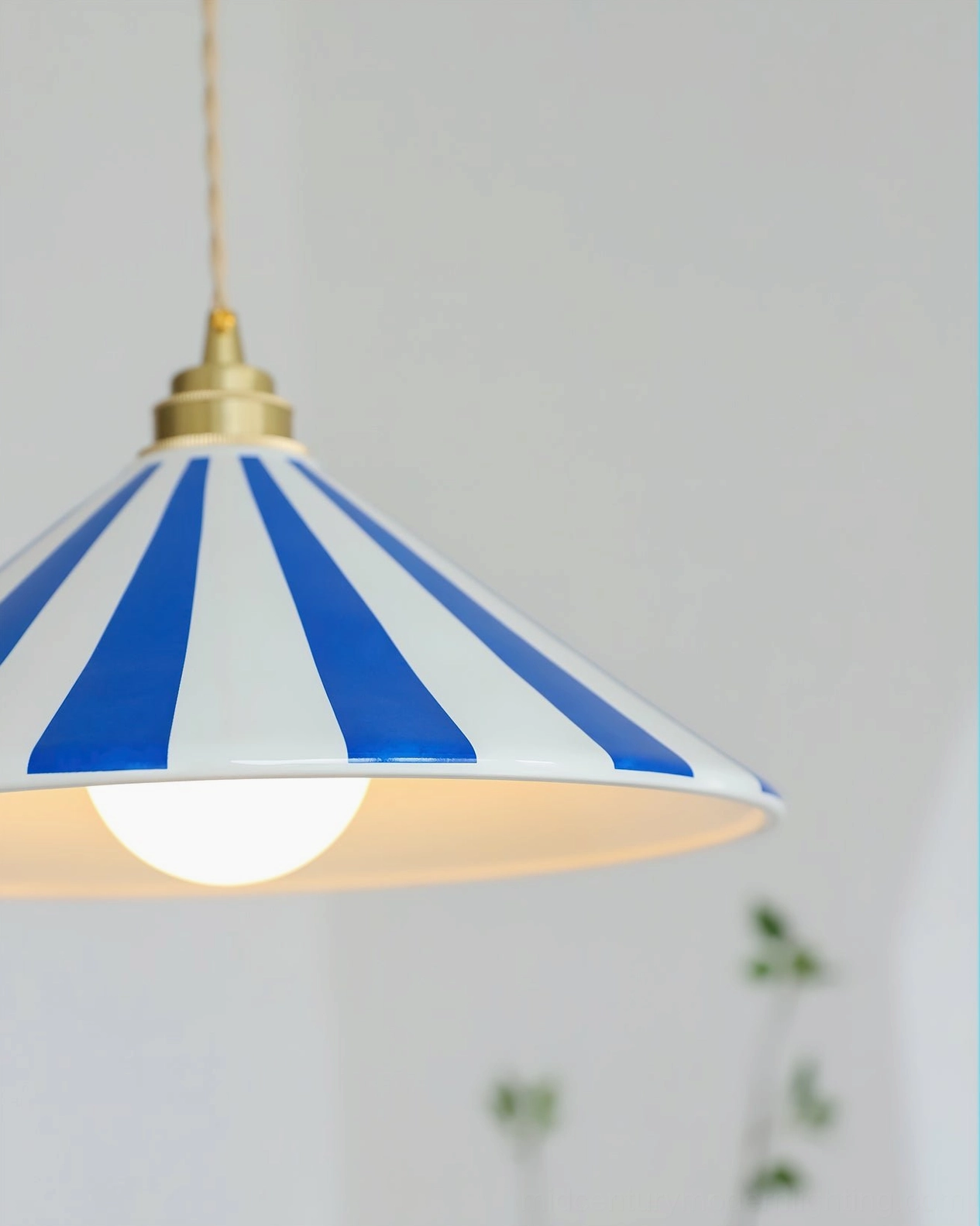 Bobine cone pendant light showing versatile design aesthetic