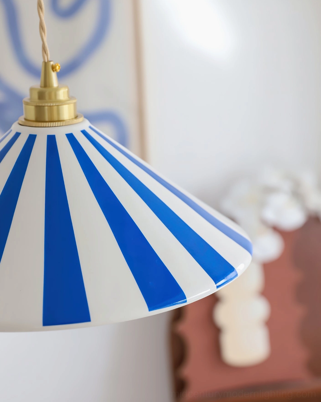 Bobine retro glass cone pendant light classic mid-century styling