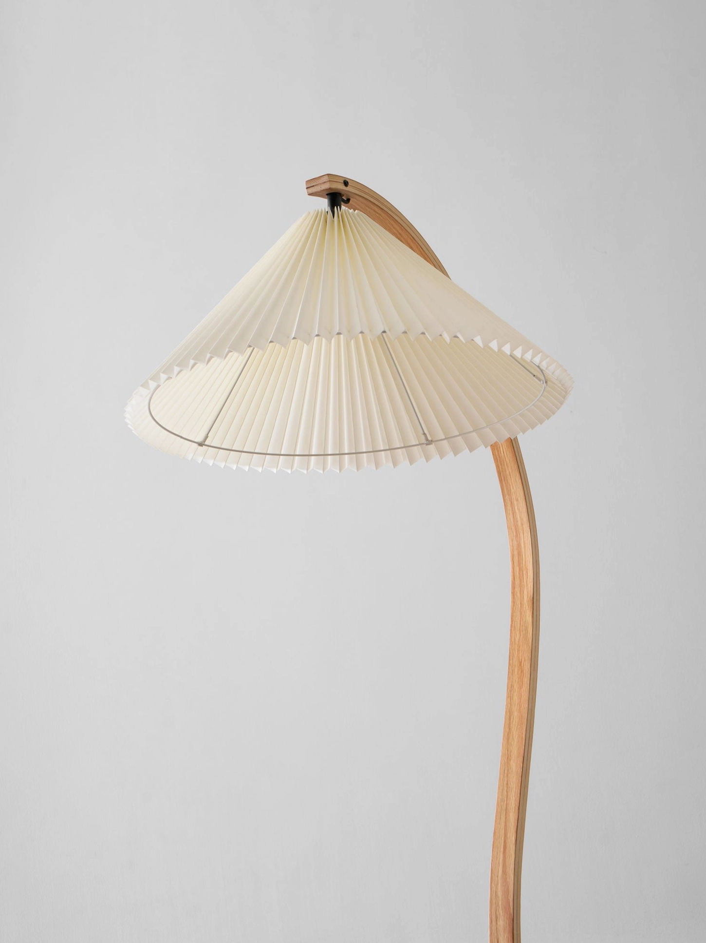 Caprani floor lamp natural wood and cast iron construction material detail shot
