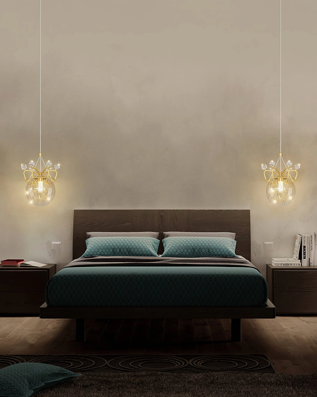 Gypsophila Crown hand-blown glass pendant lamp, detailed view of gold-painted glass bulbs and metal frame