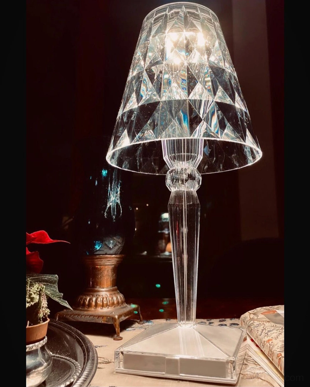 Crystal table lamp ambient mood lighting for living room entertaining