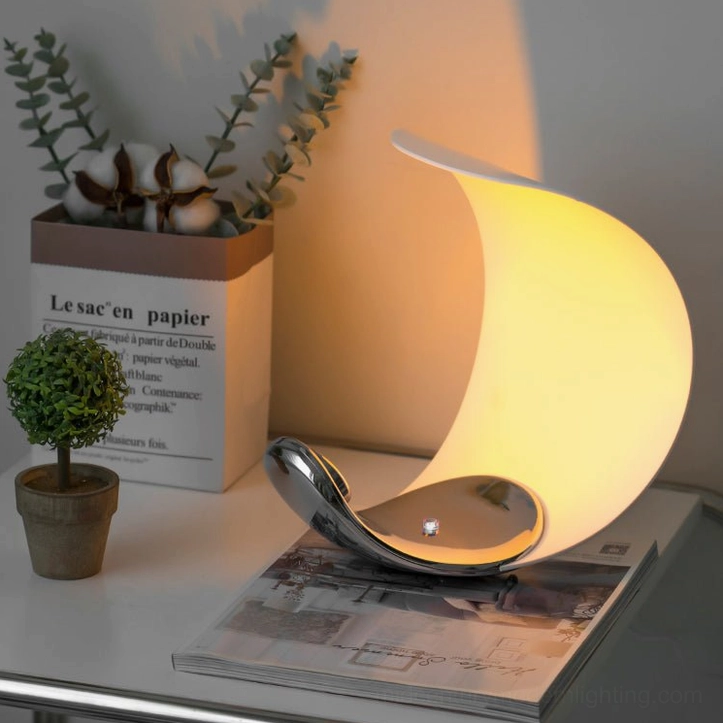 Curl table lamp bedroom bedside setting potted plant minimalist home decor modern lighting