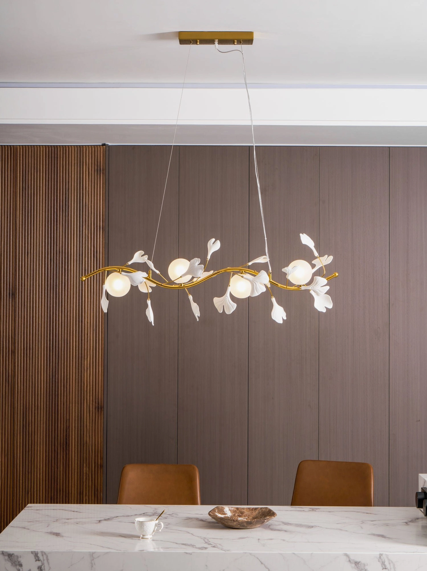 Ginkko Glass Chandelier G9 bulb configuration showing all light sources in glass leaf sockets