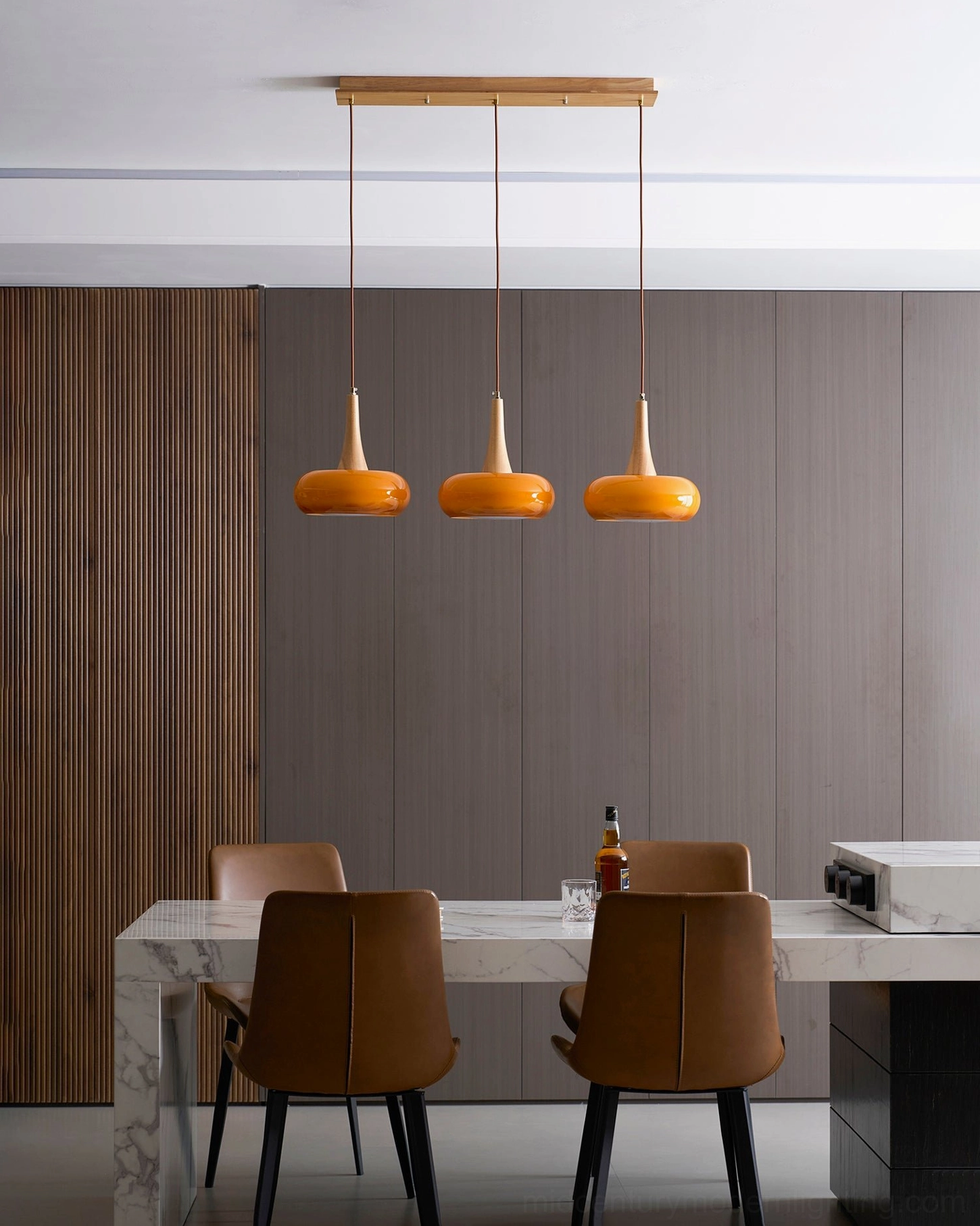 Hailie pendant lamp dimmable bulb upgrade LED Edison style bulb options