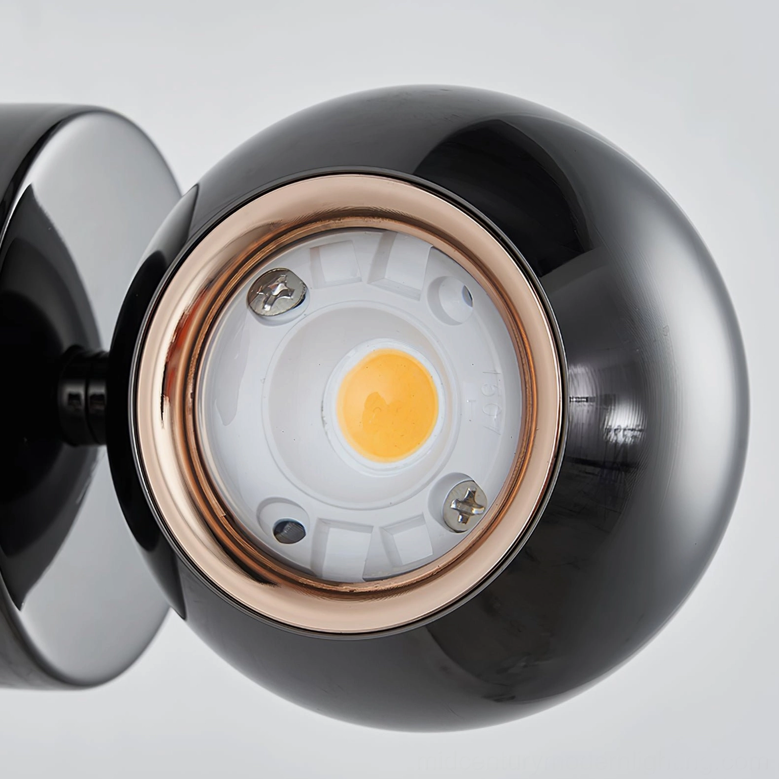 Io Verticale wall mounted accent light architectural modern design element