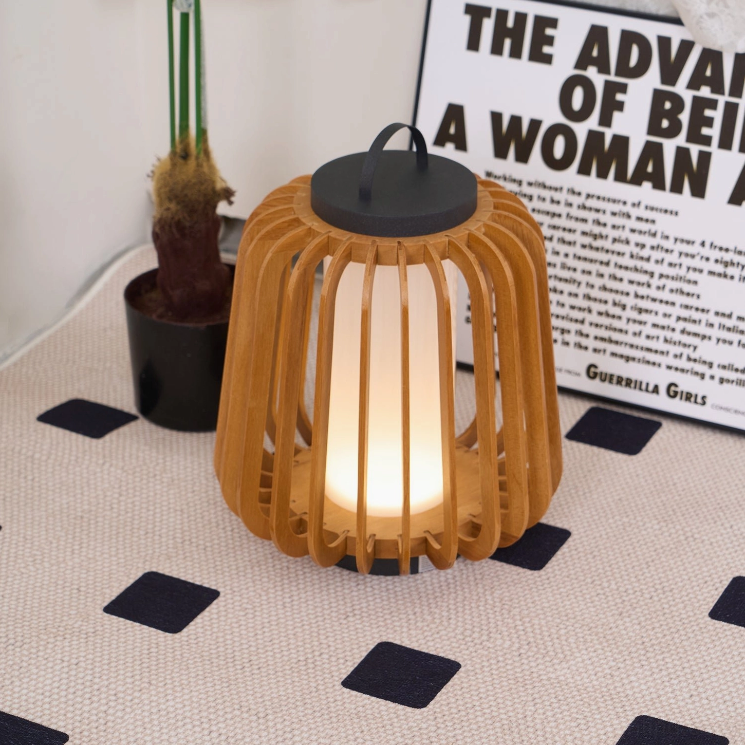 Legno modern outdoor wooden lantern table lamp portable design detail view