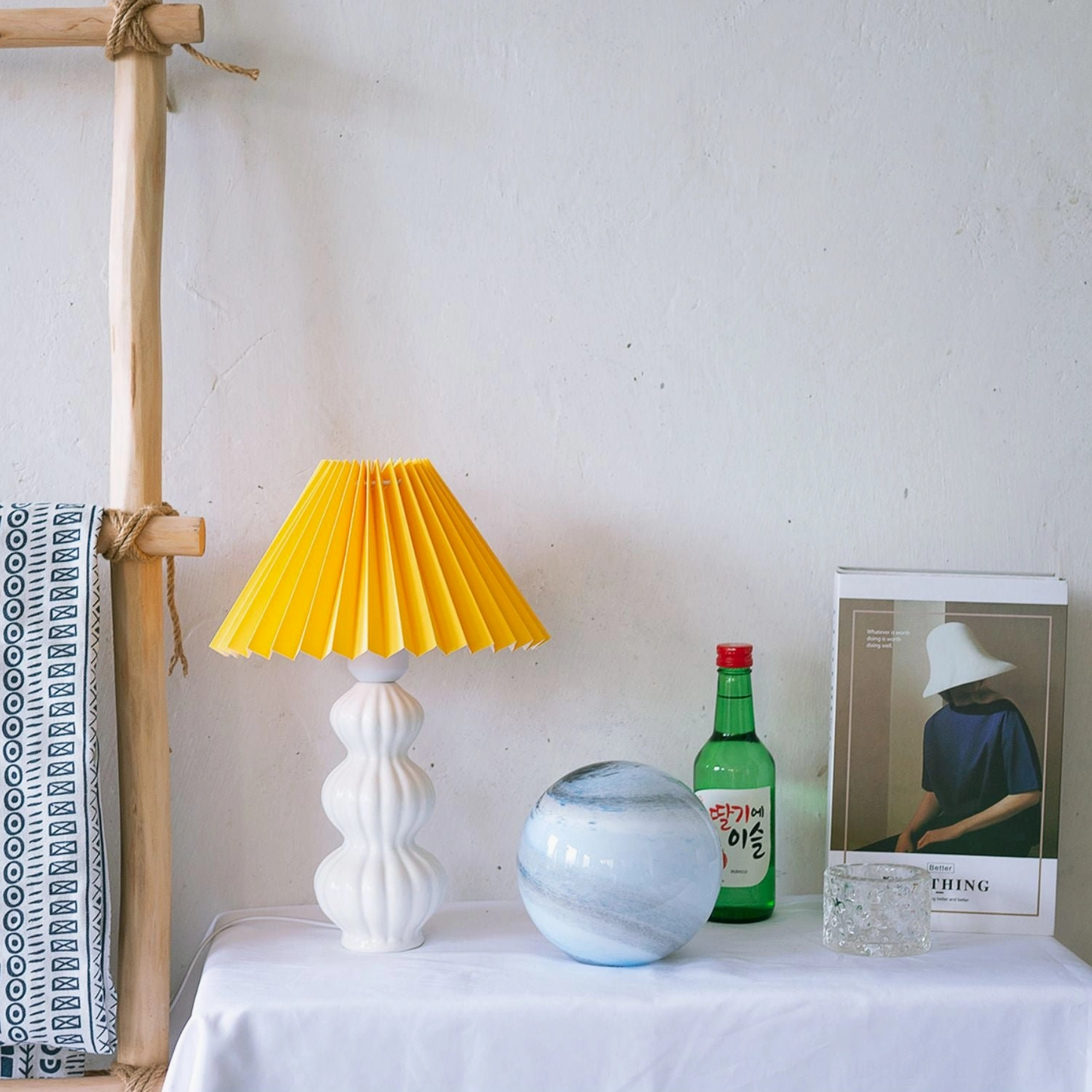 Luna pleated table lamp cord and plug detail, 150cm wire with integrated switch and multi-region plug compatibility