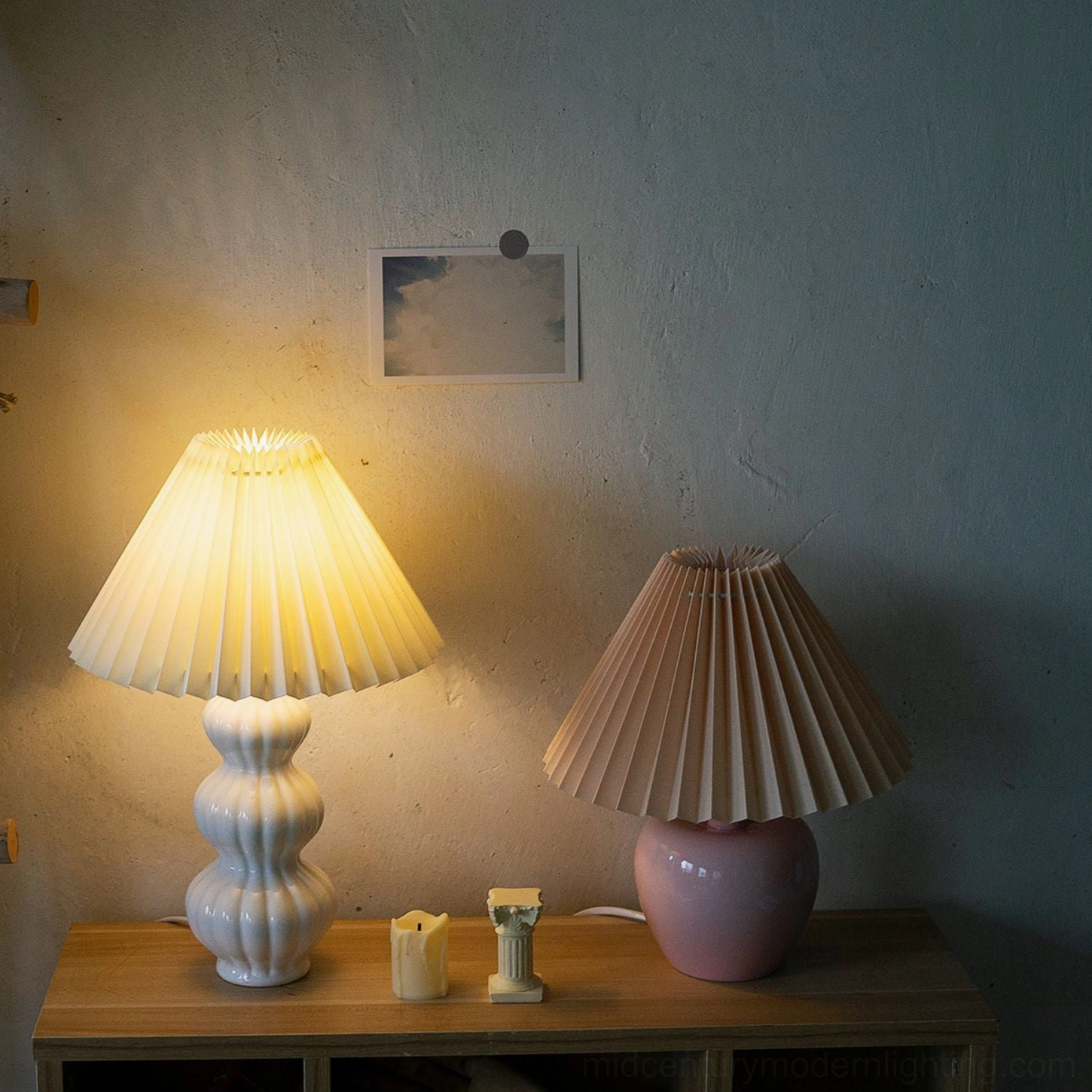 Luna pleated table lamp electrical specifications, 110-240V universal voltage, push button switch control