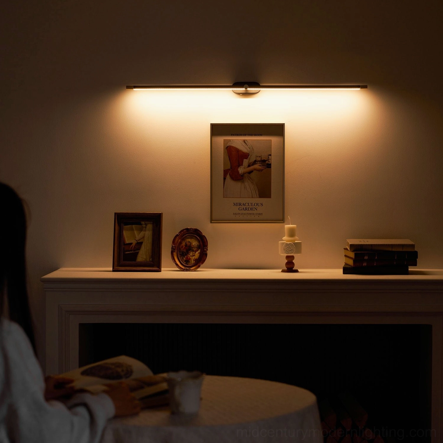Minimalist linear wall lamp detail showing aluminum construction and finish quality durability