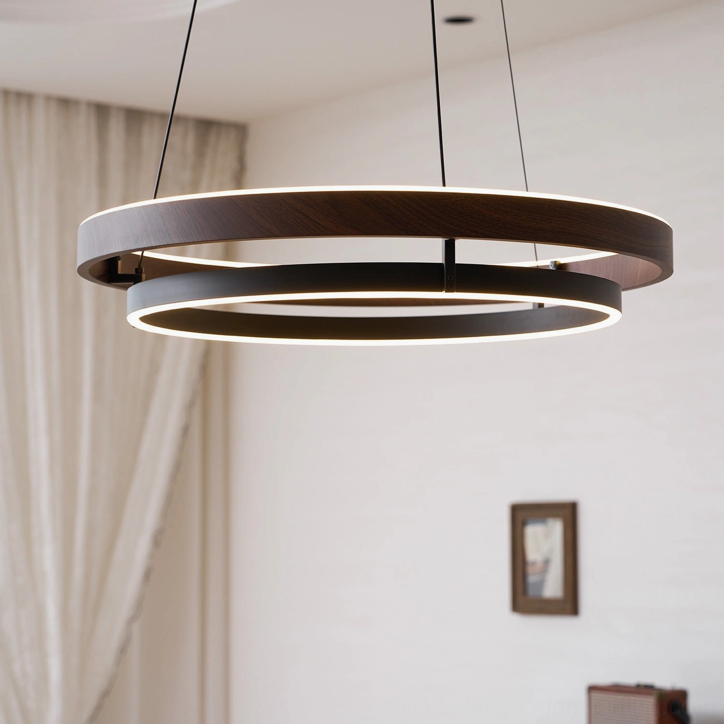 Niseko chandelier dimmable variant pairing with triac wall dimmer for brightness control