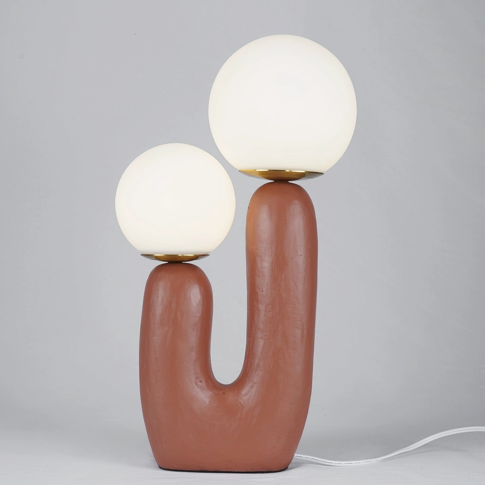 Oo terra cotta ceramic table lamp color variant showcase
