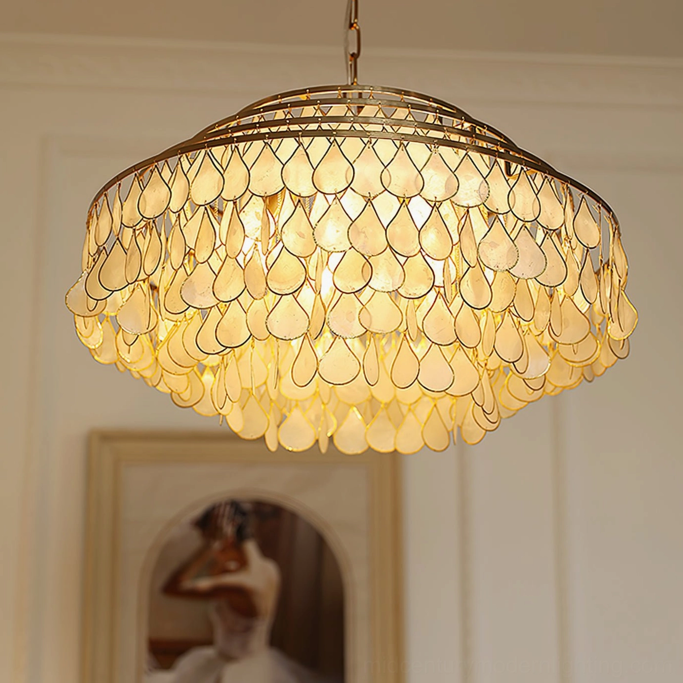 Shell pendant lamp with Edison bulb option, creating warm vintage ambiance, suitable for retro and mid-century modern interior styling