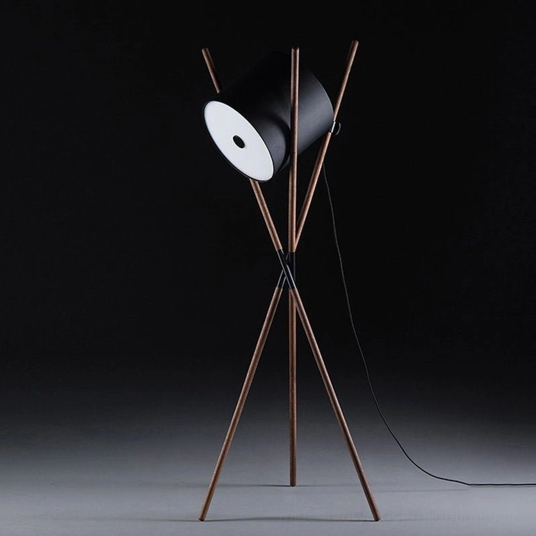 Mid-century modern Shift floor lamp - complete tripod structure and cylindrical shade composition