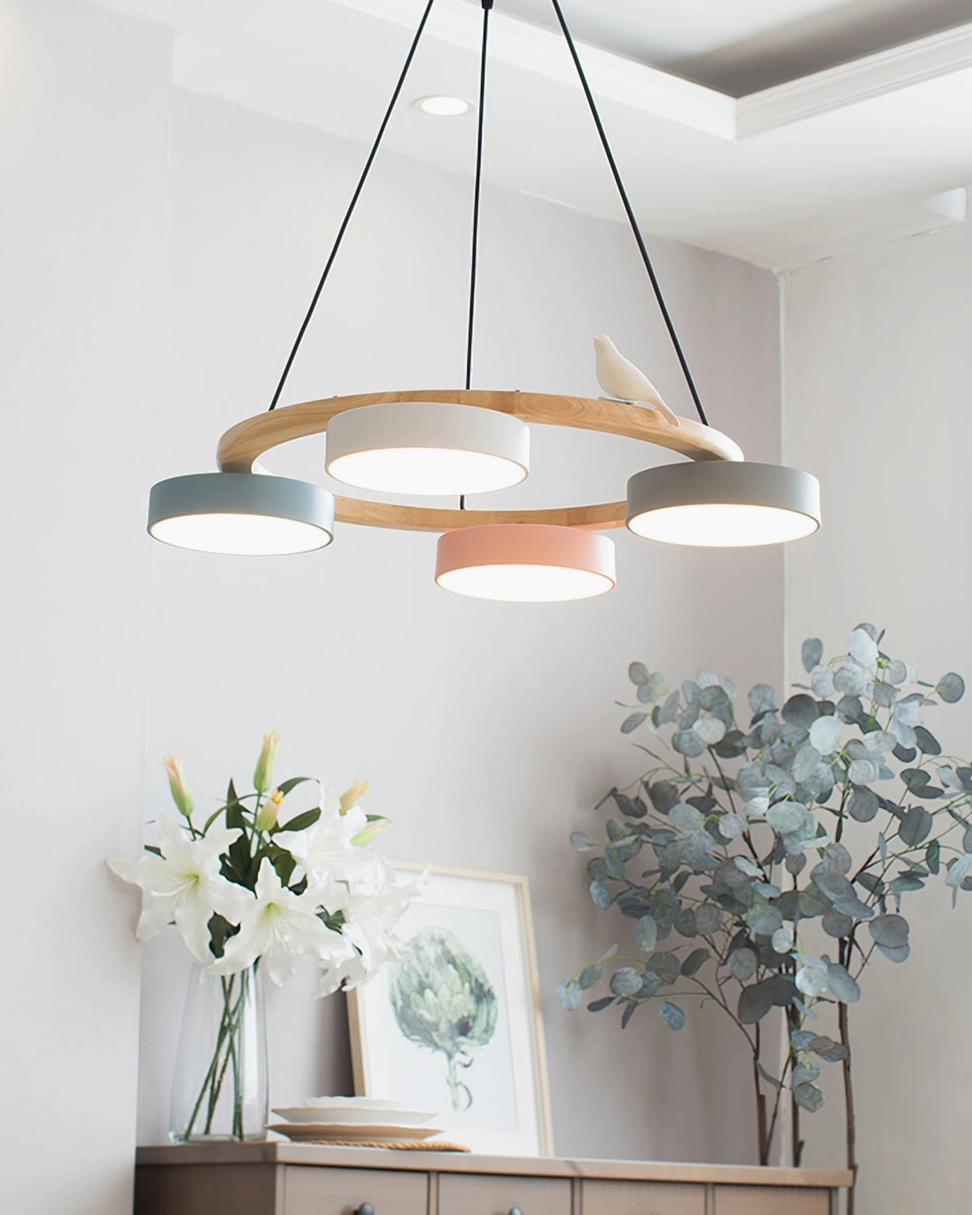 Sienna bird round pendant light four-head configuration with white frosted acrylic diffusers suspended at optimal dining height
