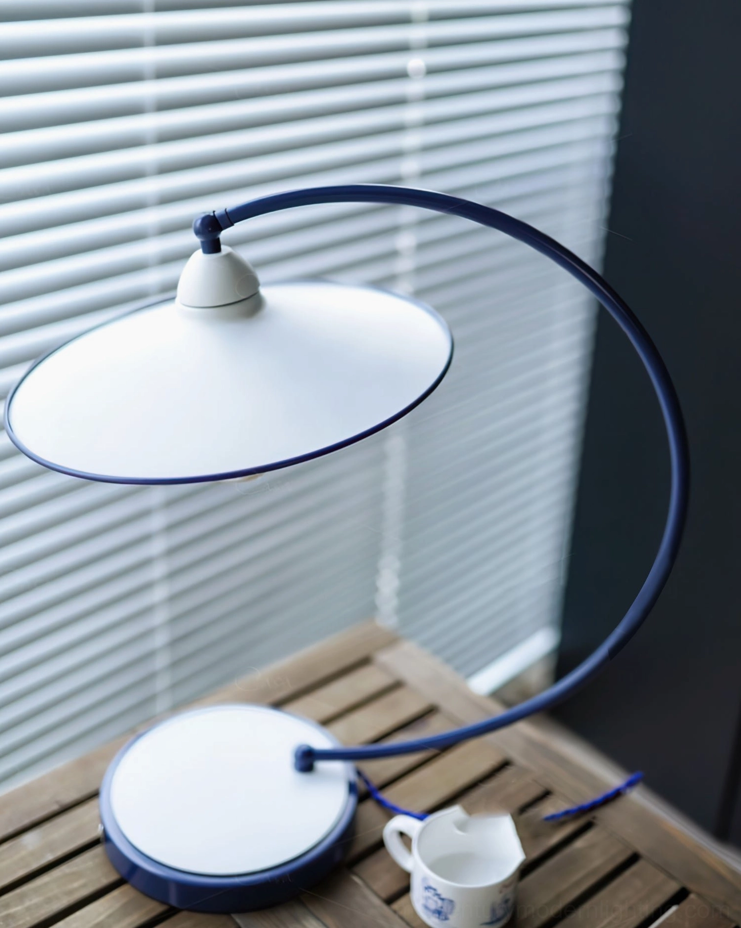 Swan Blue Table Lamp with different bulb styles - comparison of Edison and LED bulb options in E27 socket