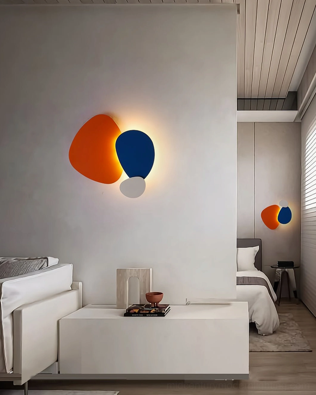Tria modular wall lamp showing complete product design with integrated LED technology