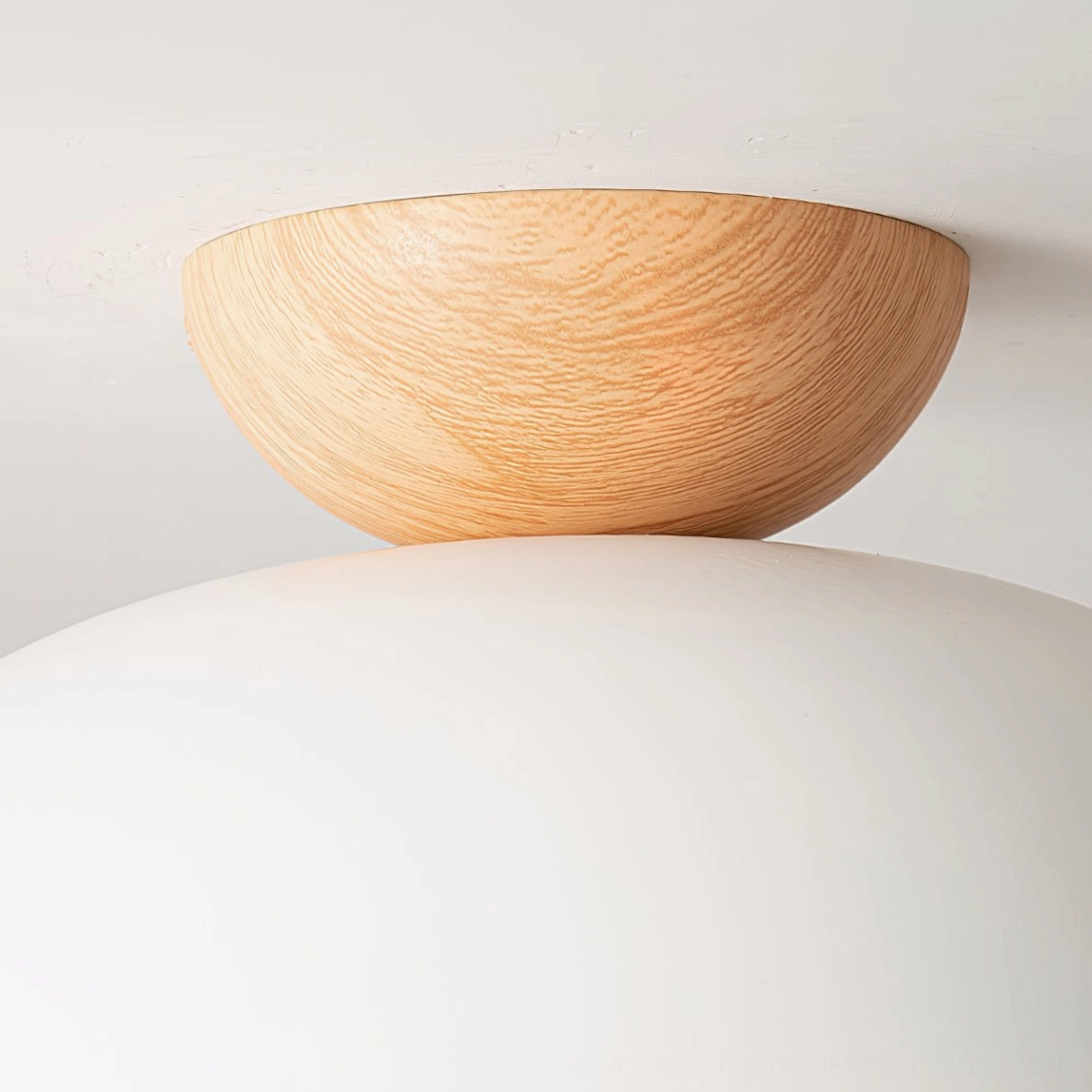 Volo mid-century modern ceiling lamp - frosted glass shade detail, light diffusion